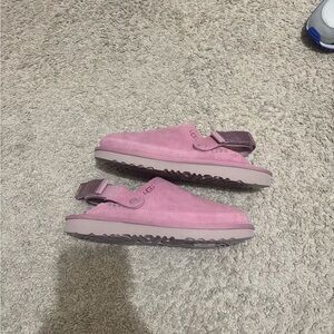 UGG Women’s Pink Suede Slippers